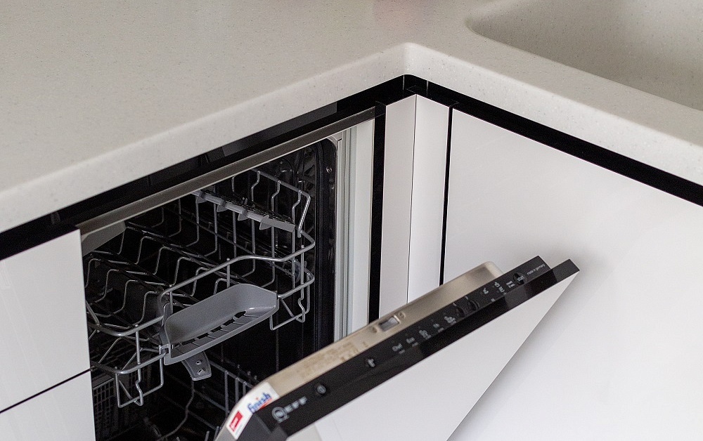 Ультраглянцевая и ультрабелая Мондриана