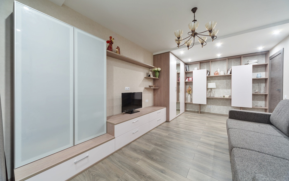 Гостиная и спальня в светлых тонах