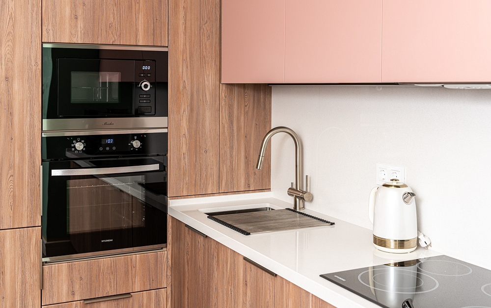 Кухня для молодой мамы из ТВ-проекта «Квартирный Вопрос» 