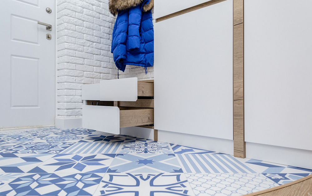 Шкафы-купе в прихожей и спальне