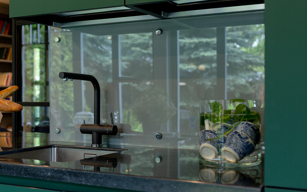 Кухня Ханна Блэк BL