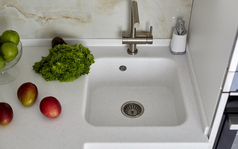 Ультраглянцевая и ультрабелая Мондриана