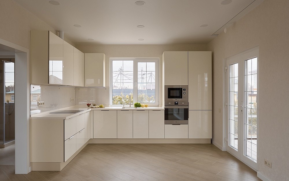 Глянцевая кухня для телеведущей Тутты Ларсен