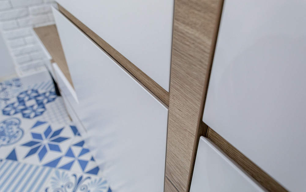 Шкафы-купе в прихожей и спальне