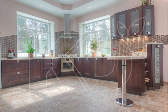 Деревянная кухня