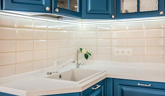 Синяя кухня