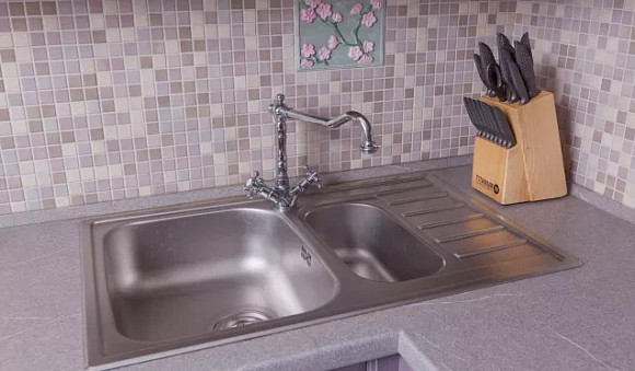 Фиолетовая кухня в Казани