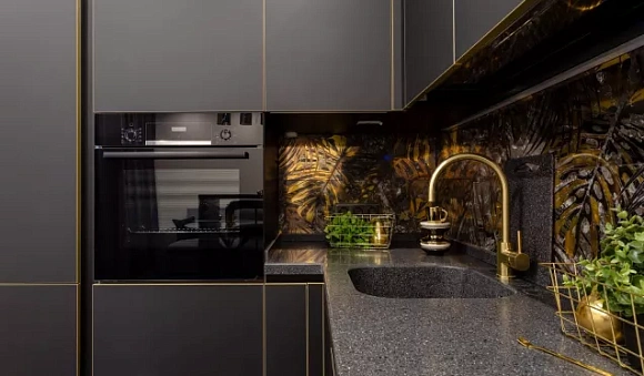 Черная кухня в Новосибирске