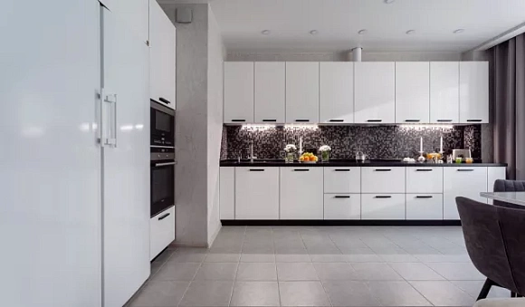 Белая кухня в Санкт-Петербурге