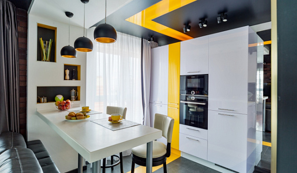 Белая кухня в Санкт-Петербурге