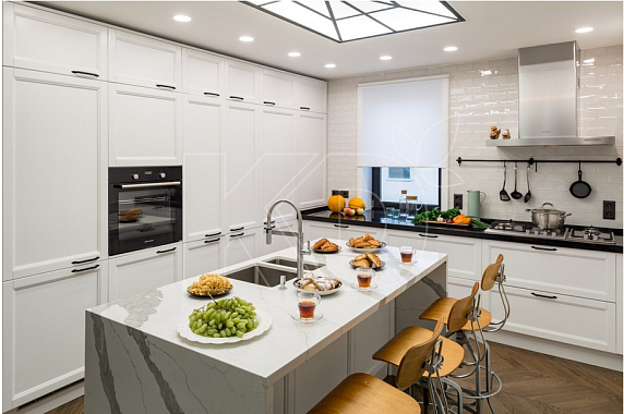 Фасады из массива ясеня для кухни