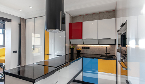 Белая кухня в Кирове