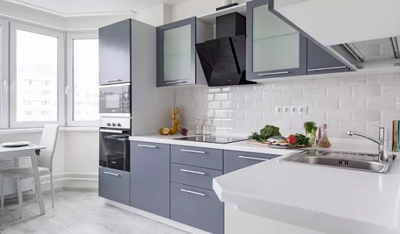 Серая кухня в Нижнем Новгороде