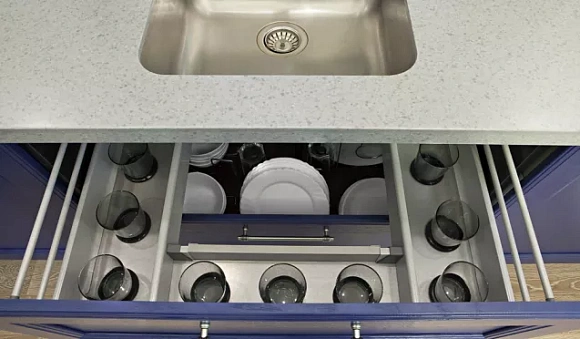 Синяя кухня в Твери