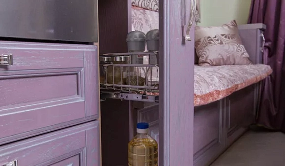 Фиолетовая кухня в Казани